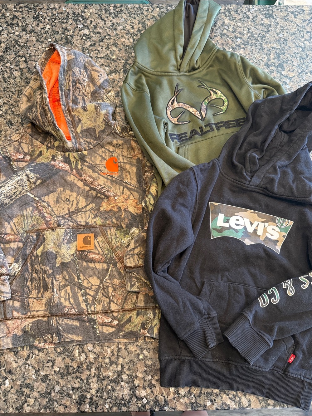 Carhartt, realtree, levi Kids Hooded Pullover bundle
